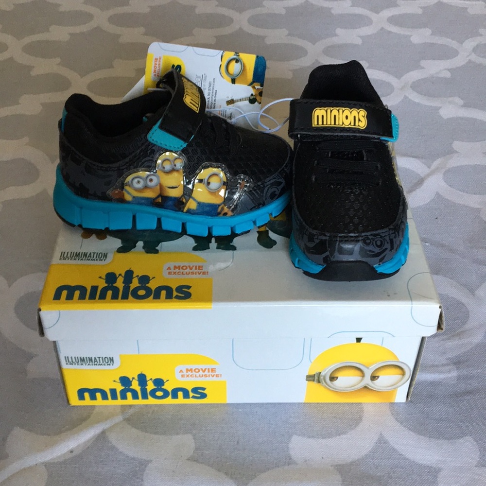 Koala Kids Minions Sneakers Tennis shoes